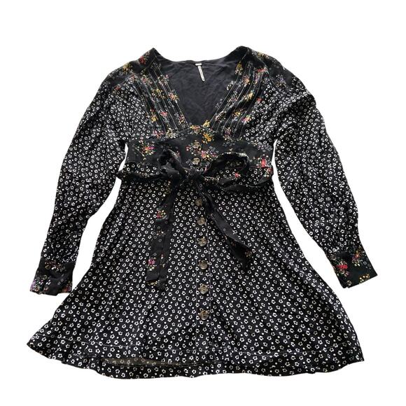 Free People Wonderland Floral Print Puff Sleeve Mini Dress Black Size Medium - Picture 2 of 10